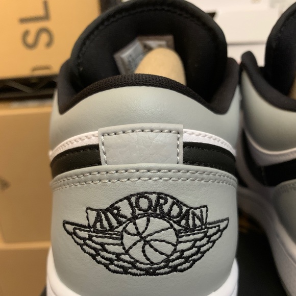 Nike Air Jordan 1 Low Grey Shadow Toe Shoes 553558-052 (GS) Youth & Men's Sizes - Picture 8 of 12